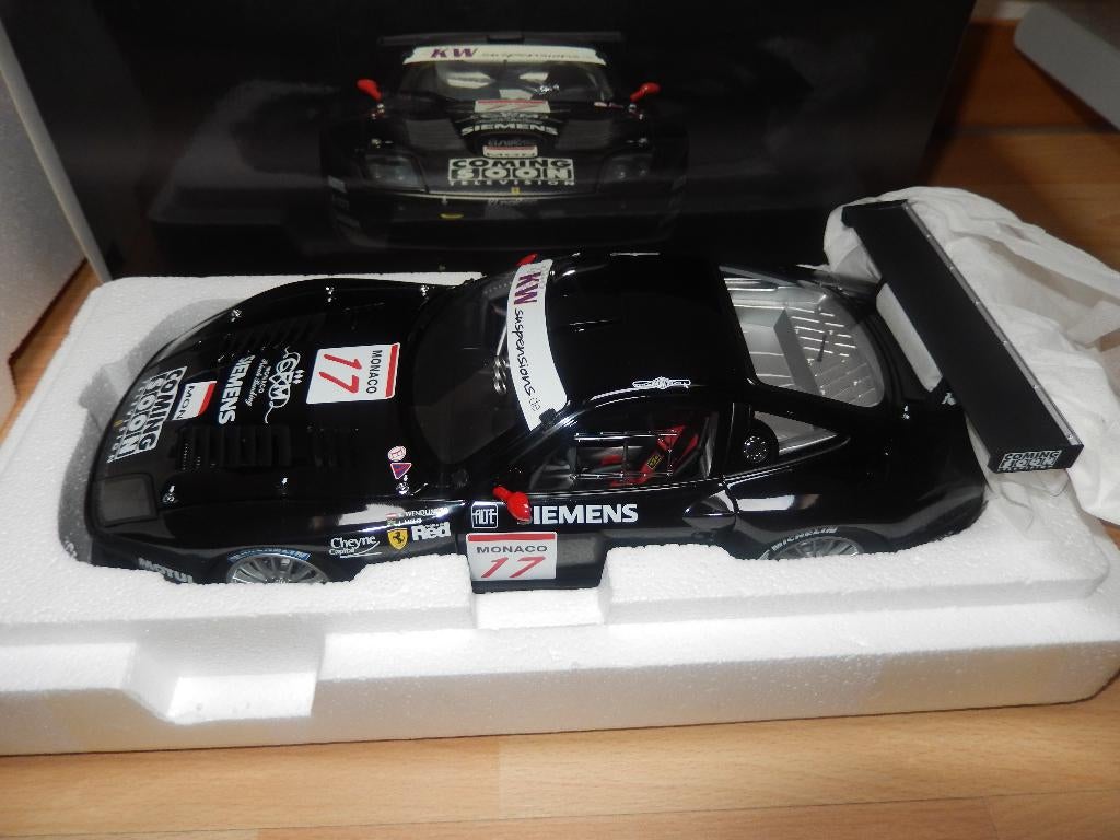 Ferrari 575 GTC 1/18 Kyosho, Hobby & Loisirs créatifs, Voitures miniatures | 1:18, Neuf, Voiture, Kyosho, Enlèvement ou Envoi