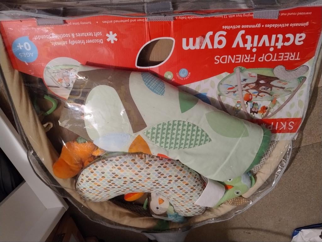 Babygym  treetop friends activity gym voor baby's, Kinderen en Baby's, Ophalen, Gebruikt, Babygym, Met geluid