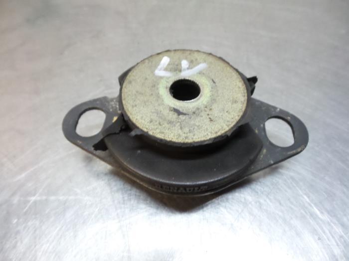 Support boîte de vitesse d'un Renault Kangoo (Kangoo 01-), Renault, -, 3 mois de garantie, Utilisé