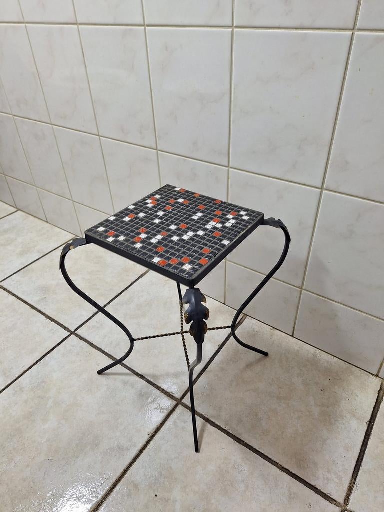 Petite table de chevet vintage rétro mosaïque et fer forgé, Ophalen