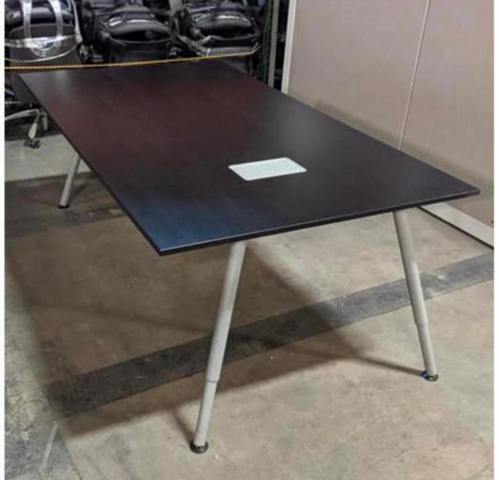 Table de réunion, travail en commun…, Maison & Meubles, Bureaux, Enlèvement, Réglable en hauteur, Utilisé