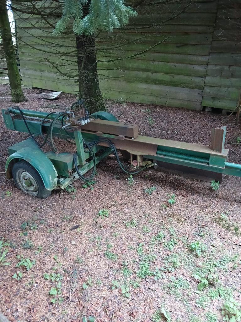 Fendeuse à bois fait main, Jardin & Terrasse, Enlèvement, Utilisé, Prise de force, Manuelle