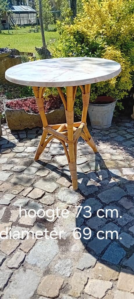 Brocante tuintafel, Ophalen