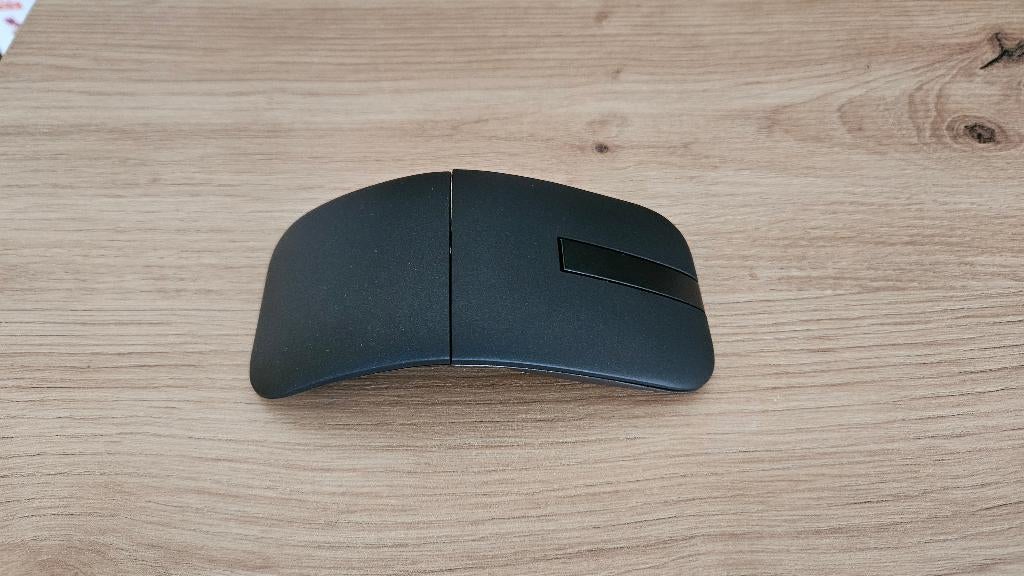 Dell Bluetooth reismuis, Computers en Software, Muizen, Ophalen, Muis, Zo goed als nieuw, Draadloos