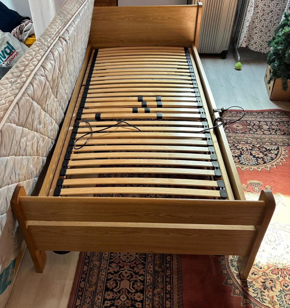 Lit médicalisé Limoss modèle MD20 fabriqué en Allemagne, Divers, Matériel Infirmier, Enlèvement, Utilisé