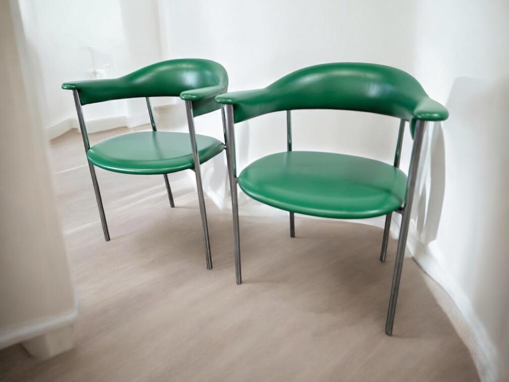 set van 2 vintage groene stoelen / fauteuils / loungechairs, Antiek en Kunst, Curiosa en Brocante, Ophalen of Verzenden