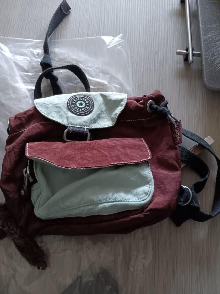 Rugzakje Kipling, Ophalen, Kipling