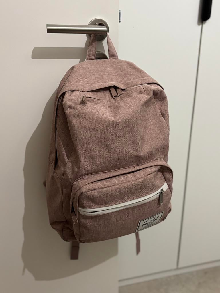 Herschel rugzak met laptopvak, Handtassen en Accessoires, Tassen | Rugtassen, Ophalen, Zo goed als nieuw