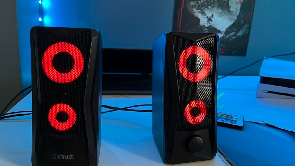 Gx trust luid sprekers., Enlèvement, Utilisé