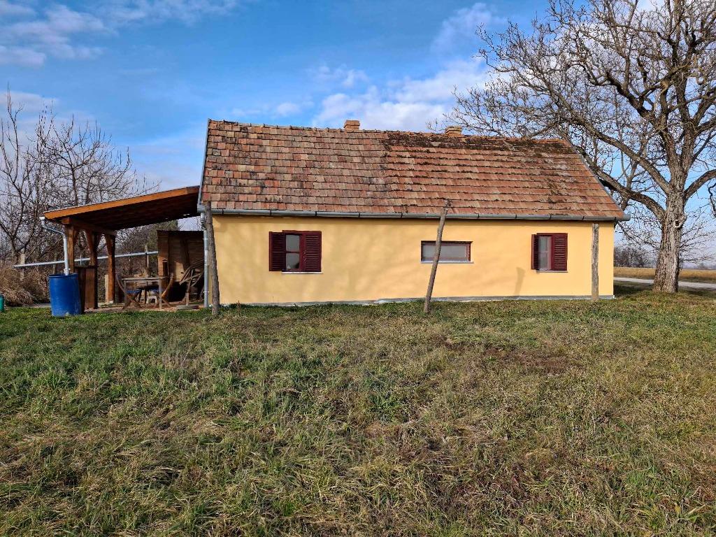 Somogyharsagy wijnhuis met panoramisch zicht #1537, Immo, Village, Somogyharsagy, 65 m², 1 pièces