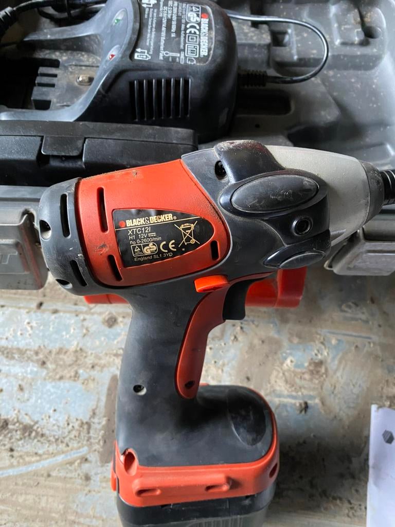 Visseuse à chocs Black & decker, Bricolage & Construction, Outillage | Foreuses, Enlèvement, Utilisé