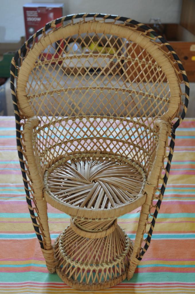 Fauteuil poupée rotin, Enfants & Bébés, Enlèvement ou Envoi, Comme neuf, Fille