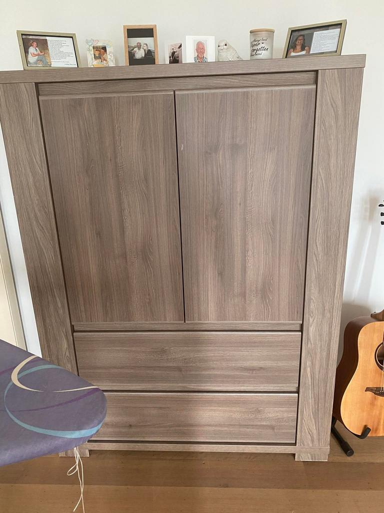 Complete eetkamer & woonkamer set – tafel, stoelen, kasten, Huis en Inrichting, Ophalen, Gebruikt, 4 tot 6 stoelen