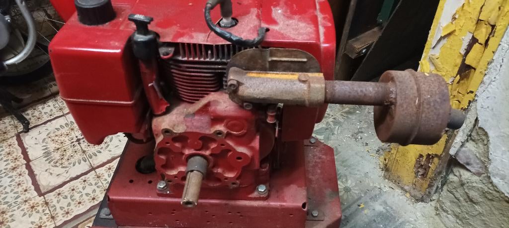 stationaire motor, Ophalen, Gebruikt, Benzinemotor, 1400 tot 1800 rpm