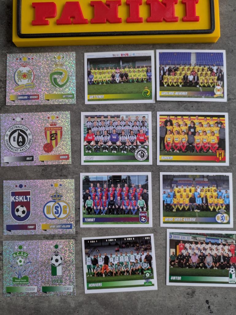 LOT DE 12 AUTOCOLLANTS PANINI FOOTBALL 2011 : NOS 481 À 552, Envoi, Neuf