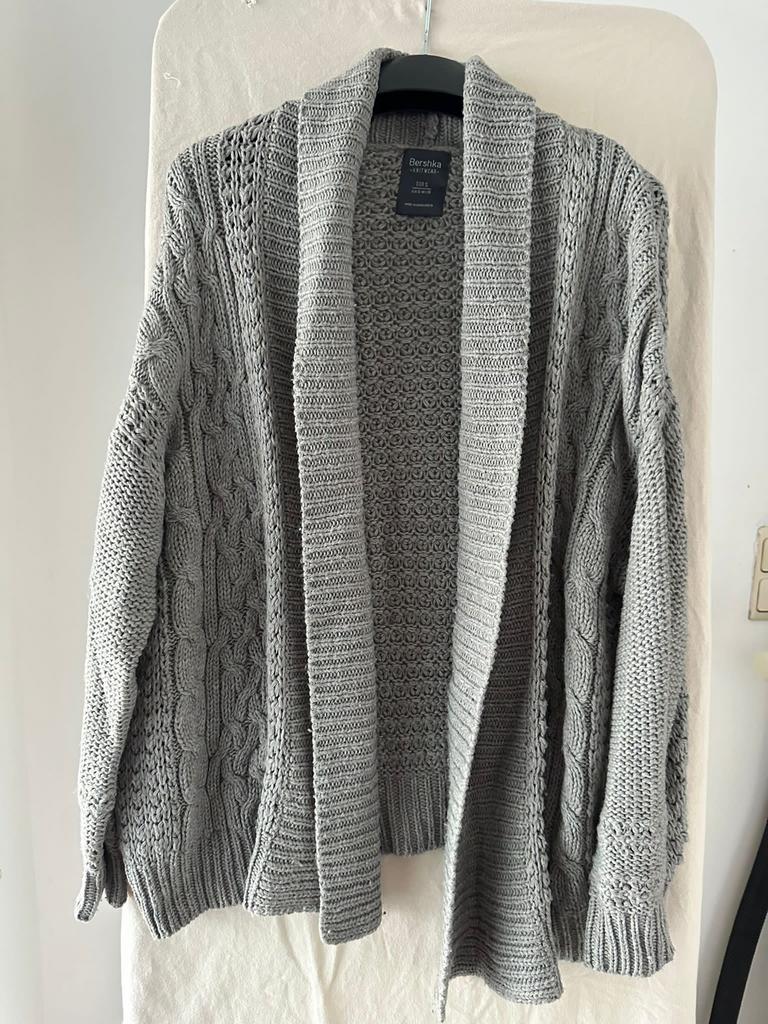 Pull long gris Bershka, Taille 38/40 (M), Gris, Enlèvement ou Envoi, Comme neuf