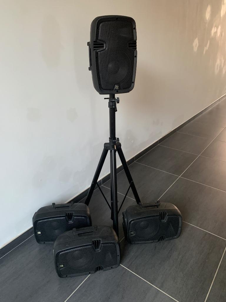 Skytec subwoofer SPJ800A, Gebruikt, Subwoofer, 120 watt of meer, Ophalen