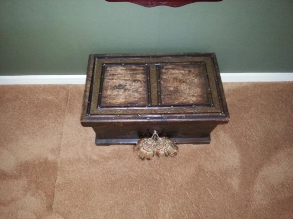 KISTJE  DECORATIE 50X30 X HOOG 30 CM 100 EURO, Huis en Inrichting, Woonaccessoires | Kisten, Ophalen