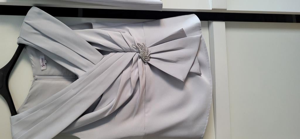 Magnifique tailleur 2 pieces dame gris (slyvanis), Enlèvement, Porté, Gris