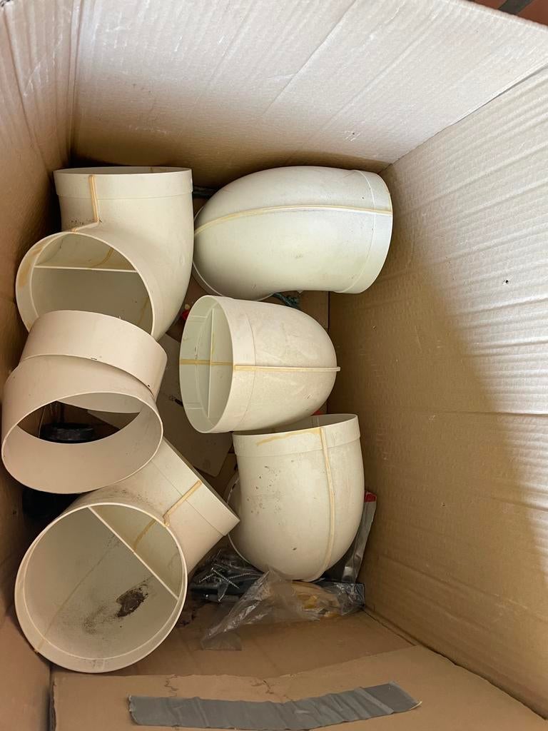 Pvc bocht stuk 150mm, Doe-het-zelf en Bouw, Buizen en Afvoer, Ophalen, Bochten, PVC, Zo goed als nieuw