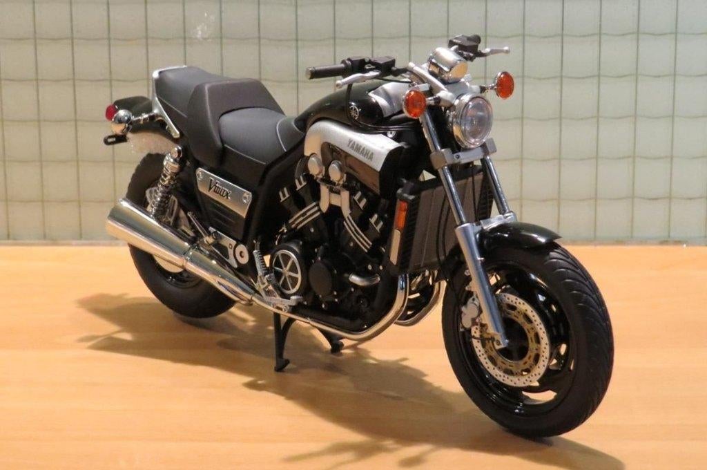 Yamaha V-max 1:12 minichamps, Ophalen of Verzenden, Nieuw, 1:9 t/m 1:12, Motor