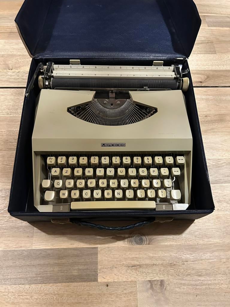 Draagbare typmachine - Mercedes, Diversen, Typemachines, Gebruikt, Ophalen