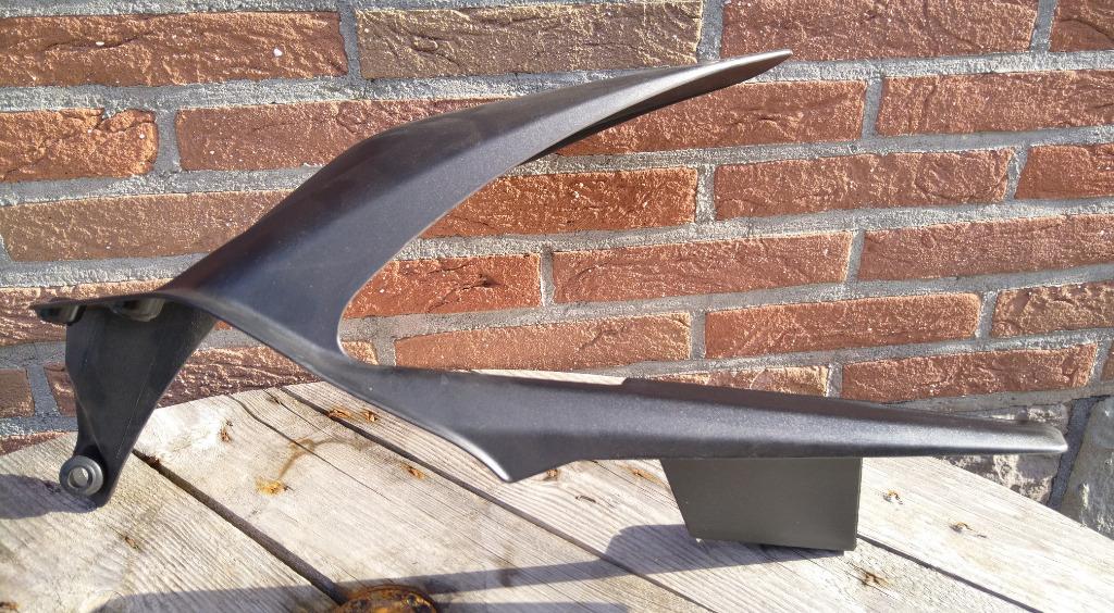 Protège-chaîne Ducati Panigale V4 2020-2022, Motos, Enlèvement ou Envoi, Neuf