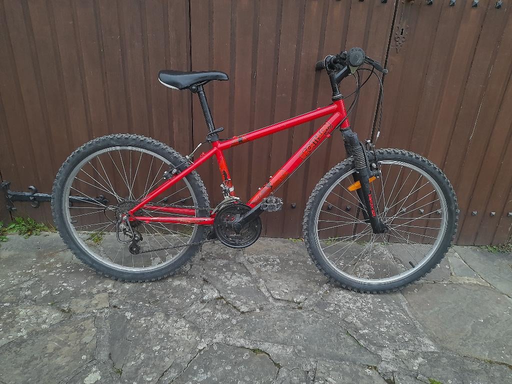 Vtt 24 pouces enfant garcon ado comme neuf, Vélos & Vélomoteurs, Enlèvement, Comme neuf, 24 pouces