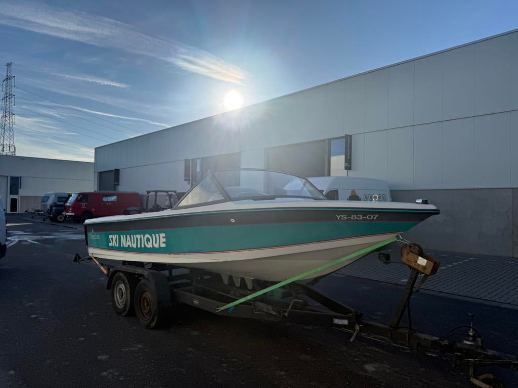 Ski nautique boot/1e eigen./gas instalatie/motor gereviseerd, Watersport en Boten, Speedboten, Ophalen, Zo goed als nieuw