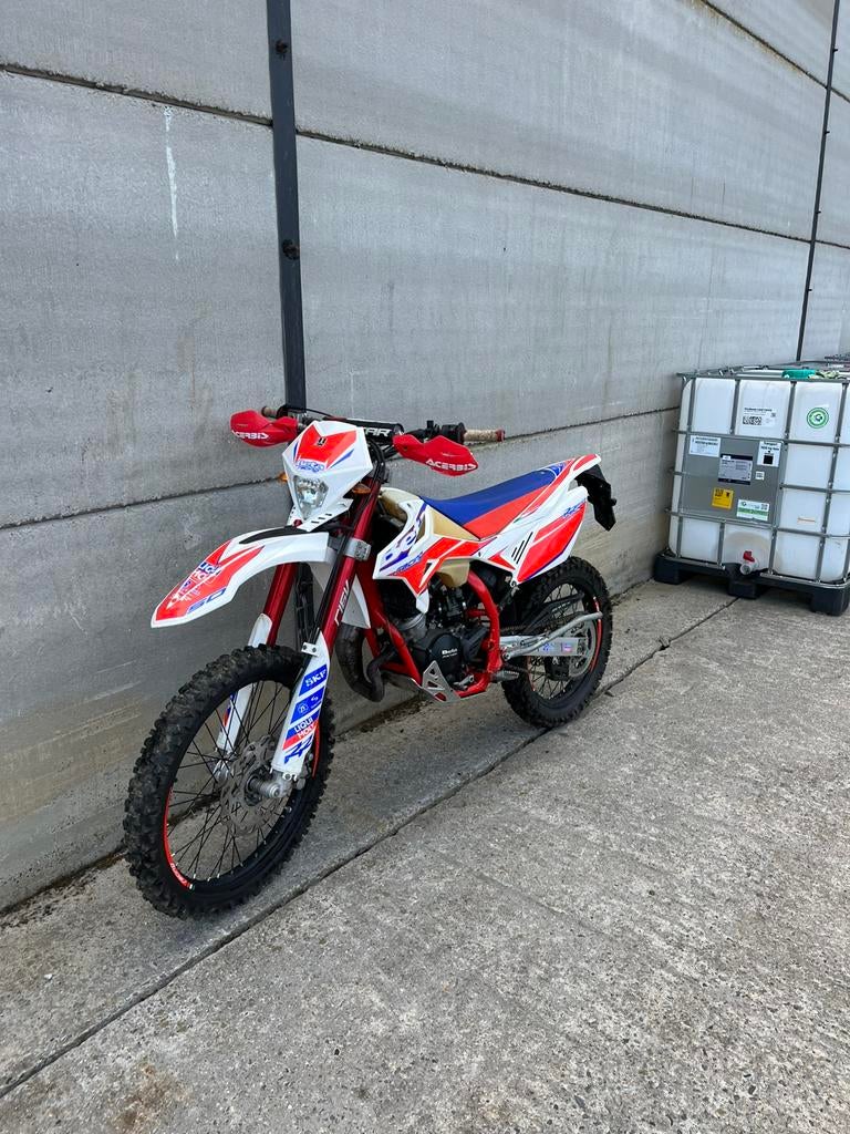 Beta rr 50 factory enduro, Fietsen en Brommers, Brommers | Crossbrommers, Ophalen