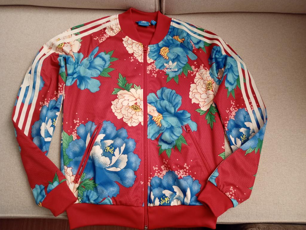 Veste adidas XS, Vêtements | Femmes, Pulls & Gilets, Adidas, Enlèvement, Neuf, Taille 34 (XS) ou plus petite