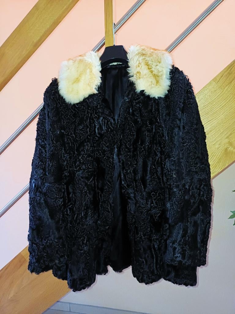 vest fourrure astrakan, Enlèvement, Porté, Taille 46/48 (XL) ou plus grande, Noir