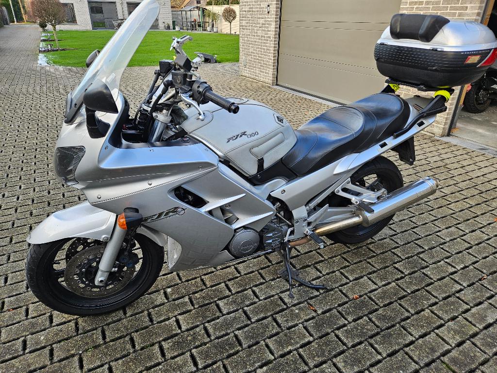 Motorfiets YAMAHA FJR1300 bouwjaar 2002, Motoren, Motoren | Yamaha, 4 cilinders, Motorrijbewijs A, Particulier, Meer dan 35 kW