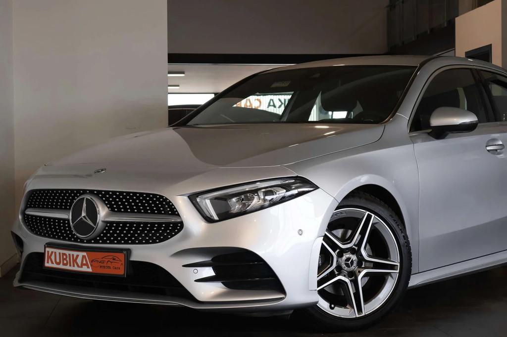 Mercedes-Benz A-CLASS 200 A 200 Business AMG-Line SfeerV Cru, Autos, 1385 kg, Achat, Euro 6, Entreprise