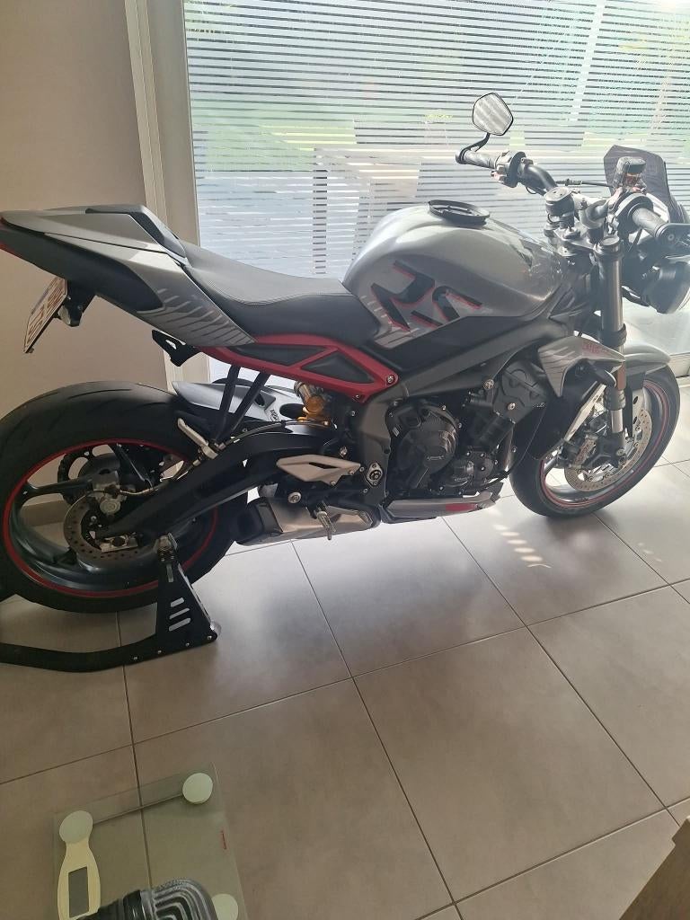 street triple rs 2023, Motoren, Motoren | Triumph, 3 cilinders, Particulier, 765 cc, Naked bike