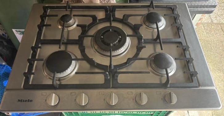 Miele gas kookplaat 5-pits (70cm), Elektronische apparatuur, Ophalen, Zo goed als nieuw, Gas