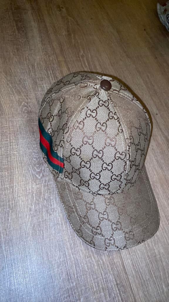 Gucci pet, Enlèvement, Neuf, Casquette