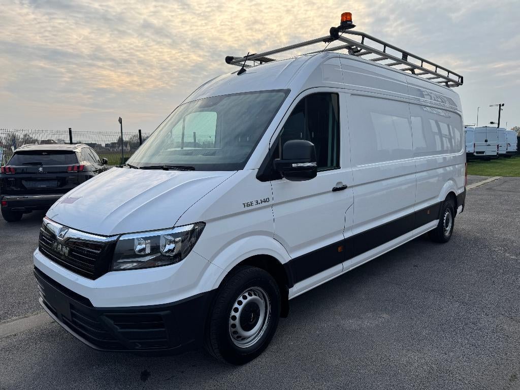 Man TGE 2.0 tdi L4H2 automaat 1st eig ohboek trekhaak camera, Auto's, Bestelwagens en Lichte vracht, 4 cilinders, 2226 kg, https://public.car-pass.be/vhr/01b36d7f-1153-401d-aa68-aecb25ac29ec