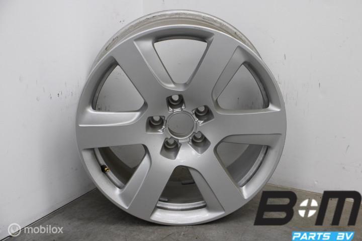 NIEUWSTAAT! ORIGINEEL 1 losse 17 inch velg Audi A8 4H0601025, Autos : Pièces & Accessoires, Pneus & Jantes, Utilisé, Jante(s)