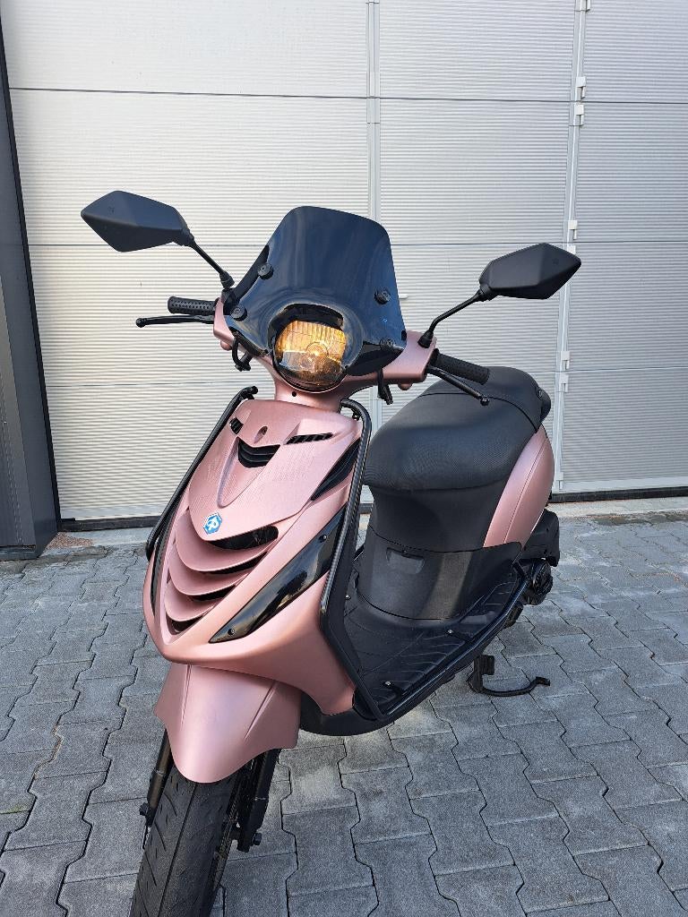 Piaggio Zip 4T Scooter Mat Lichtroze FULL OPTION (A-KLASSE), Fietsen en Brommers, Overige modellen, Klasse A (25 km/u), Ophalen of Verzenden