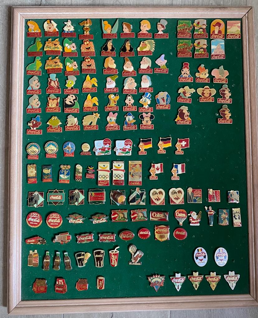129 PINS COCA COLA WALT DISNEY (VENTE LOT ENTIER UNIQUEMENT), Collections, Broches, Pins & Badges, Enlèvement, Utilisé, Insigne ou Pin's