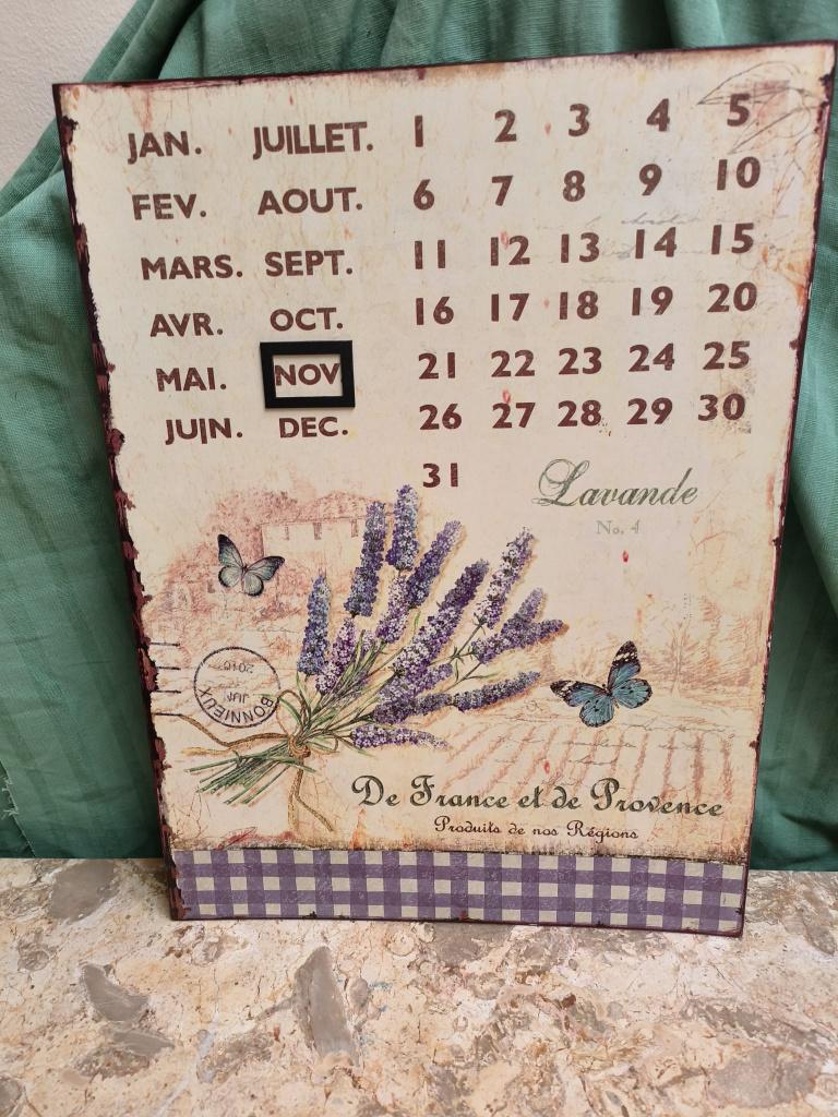 Kalender in het Frans op een email bord, Ophalen