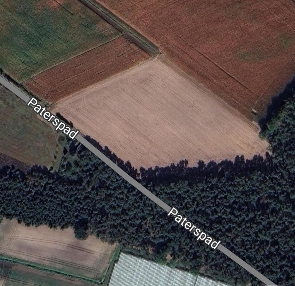 Landbouwgrond te (Hoogstraten) Meer. 18.774 m²