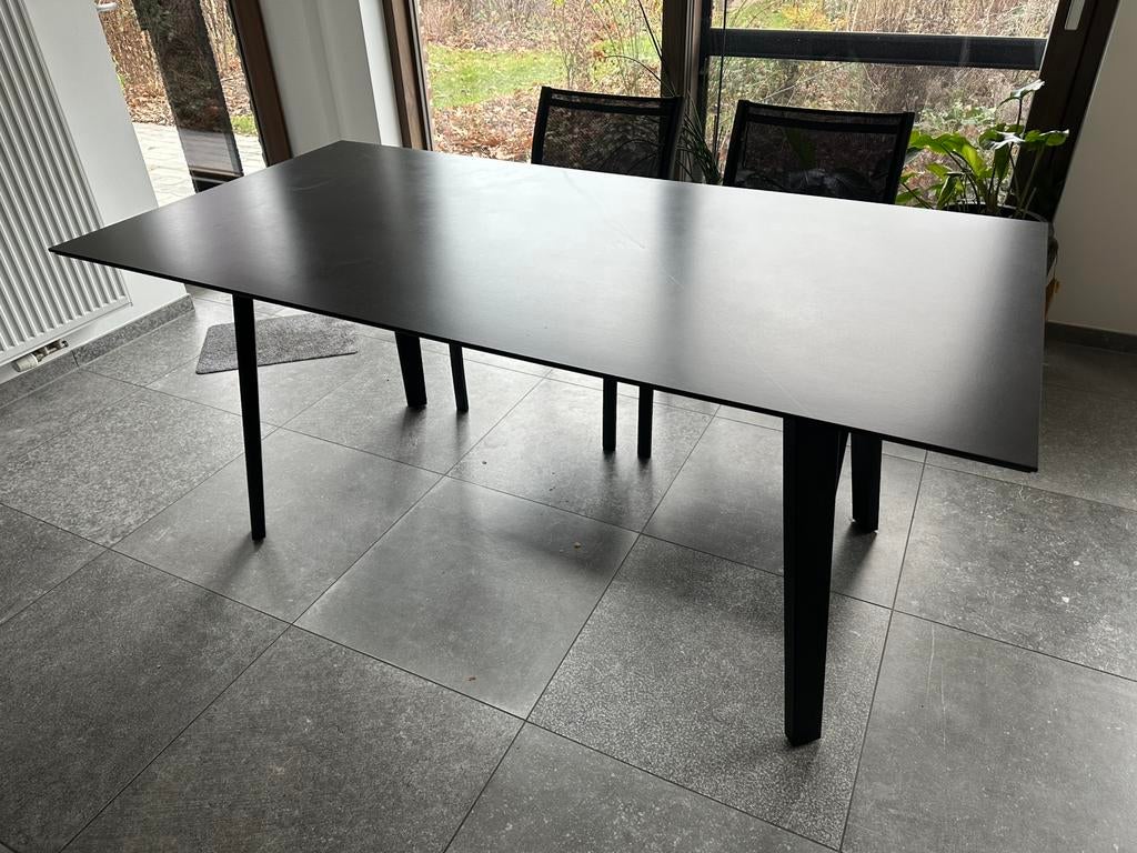 Tafel, eettafel, Ophalen, Zo goed als nieuw