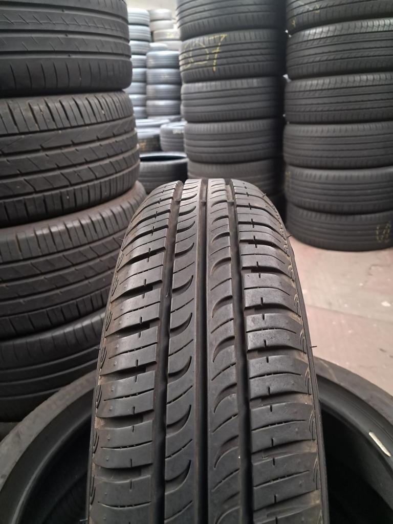 14580r13 145 80 r13 145/80/ r13 Hankook presque nouveau