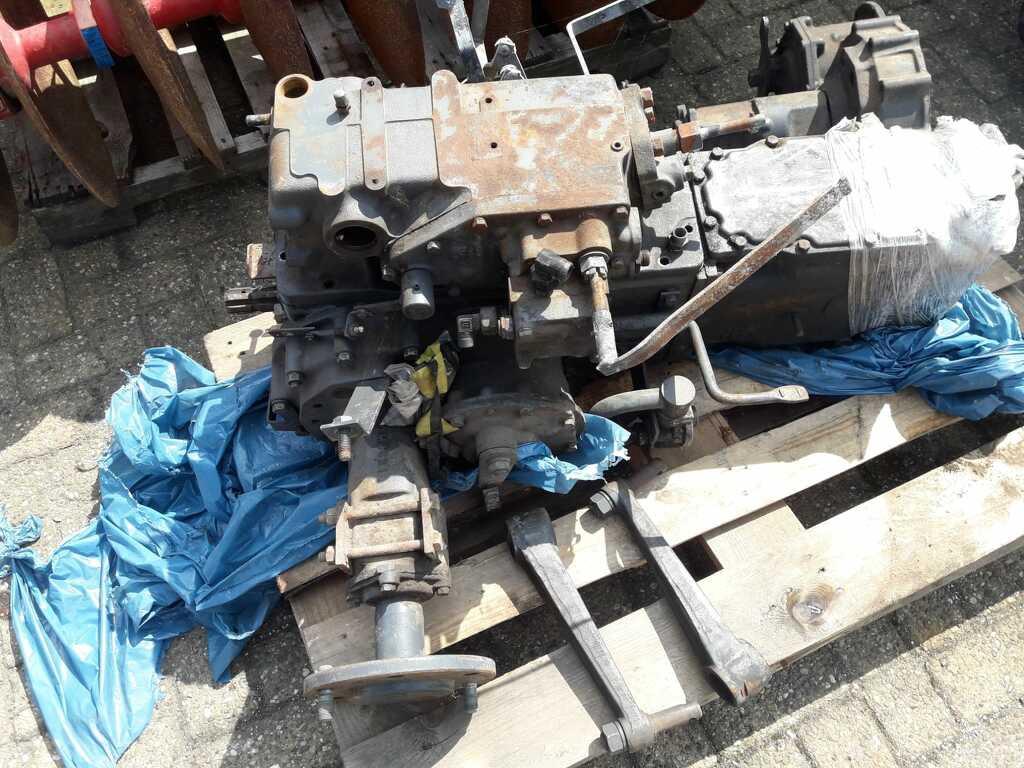 Shibaura SP 2540, Utilisé