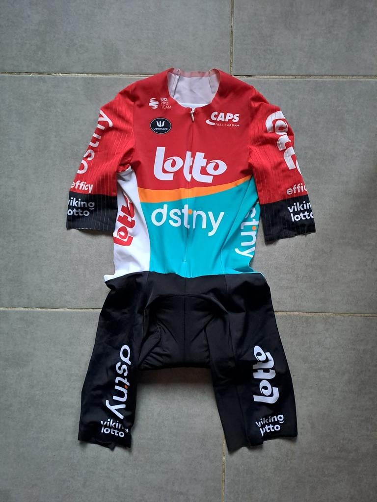 Wielertrui Lotto Dstny 2023, Fietsen en Brommers, Fietsaccessoires | Fietskleding, Ophalen of Verzenden