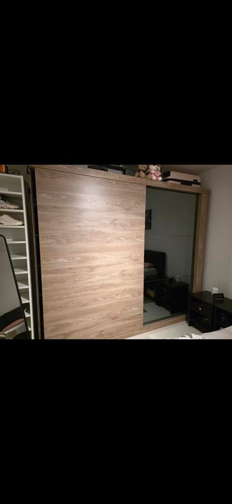 Kleerkast en commode, Ophalen