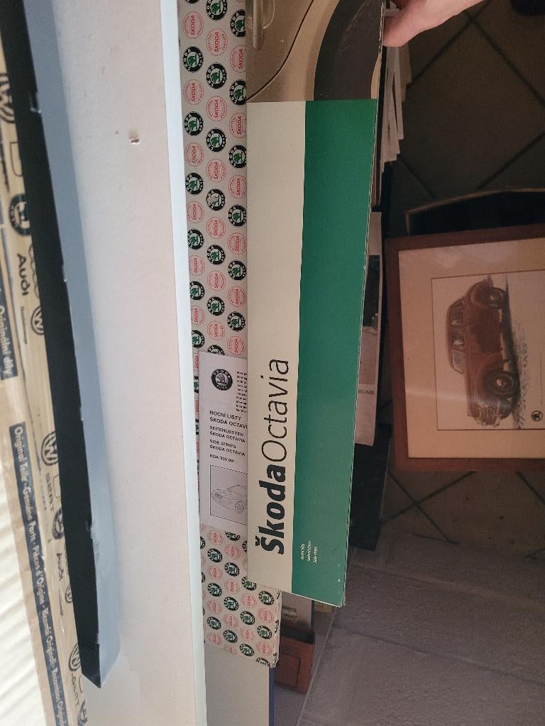 Kit de Baguettes de Protection Latérales Škoda FABIA I, Autos : Pièces & Accessoires, Neuf, Enlèvement, Skoda, Porte