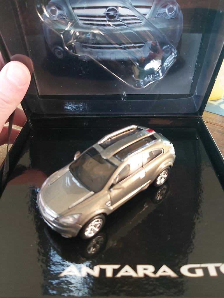 Schuco Opel Antara GTC 1/43 Collector, Enlèvement ou Envoi, Neuf, Voiture, Schuco